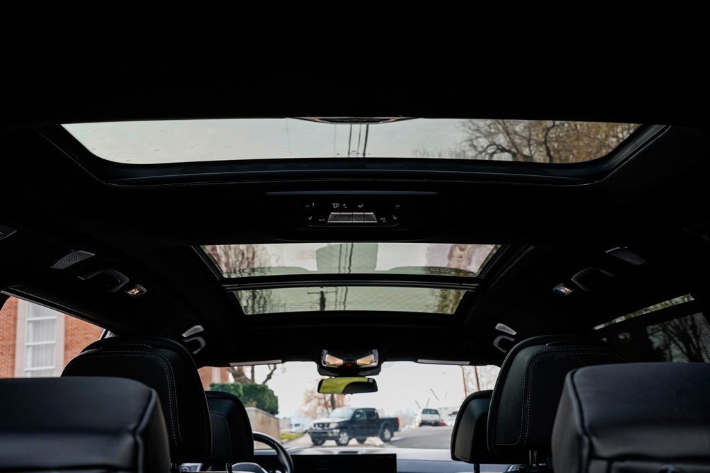 Certified 2025 BMW X7 M60i image 21