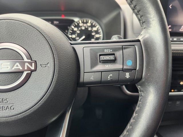 Used 2023 Nissan Rogue SL image 31