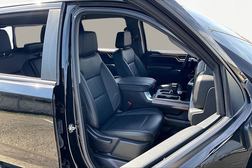 Used 2024 Chevrolet Silverado 1500 RST w/ Redline Edition image 7