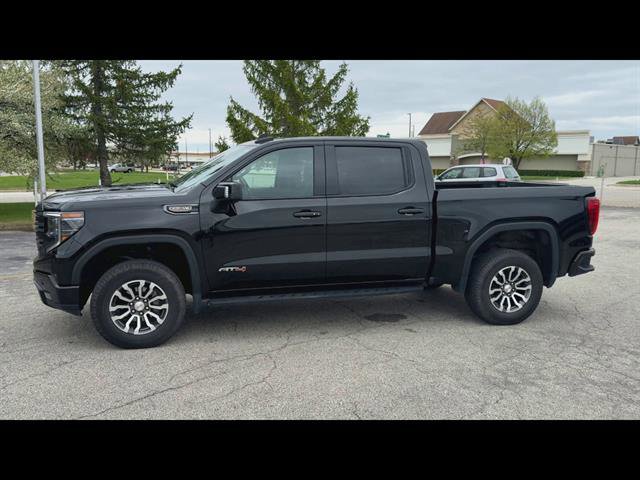 Used 2023 GMC Sierra 1500 AT4 w/ AT4 Premium Package AWD/4WD image 33