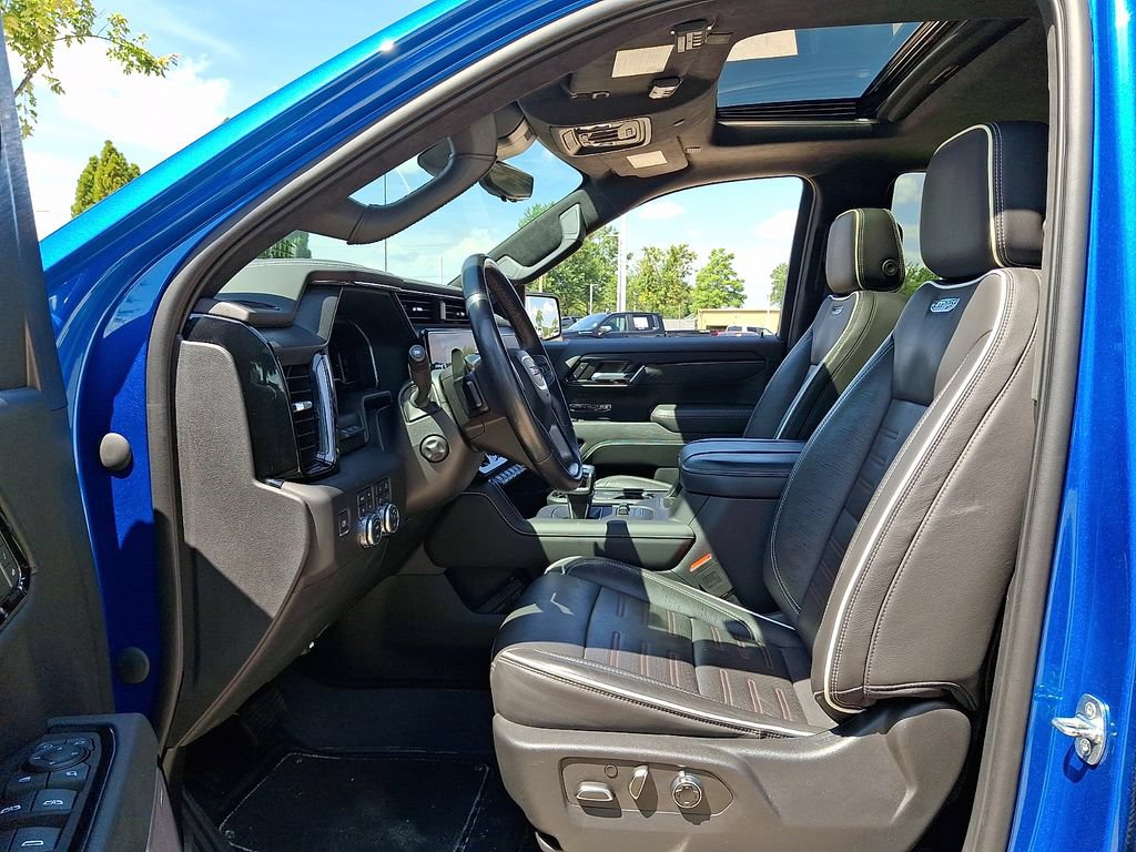 Used 2023 GMC Sierra 1500 AT4X AWD/4WD image 13