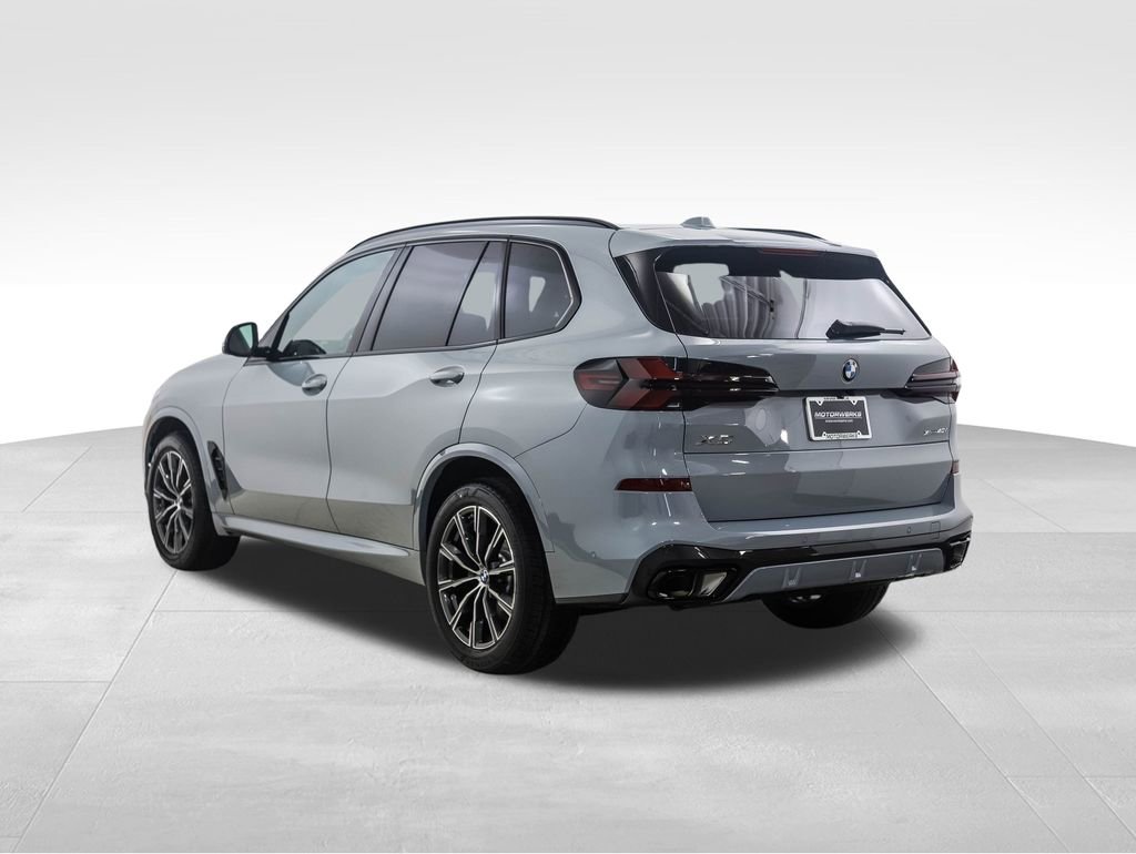 New 2026 BMW X5 xDrive40i image 3