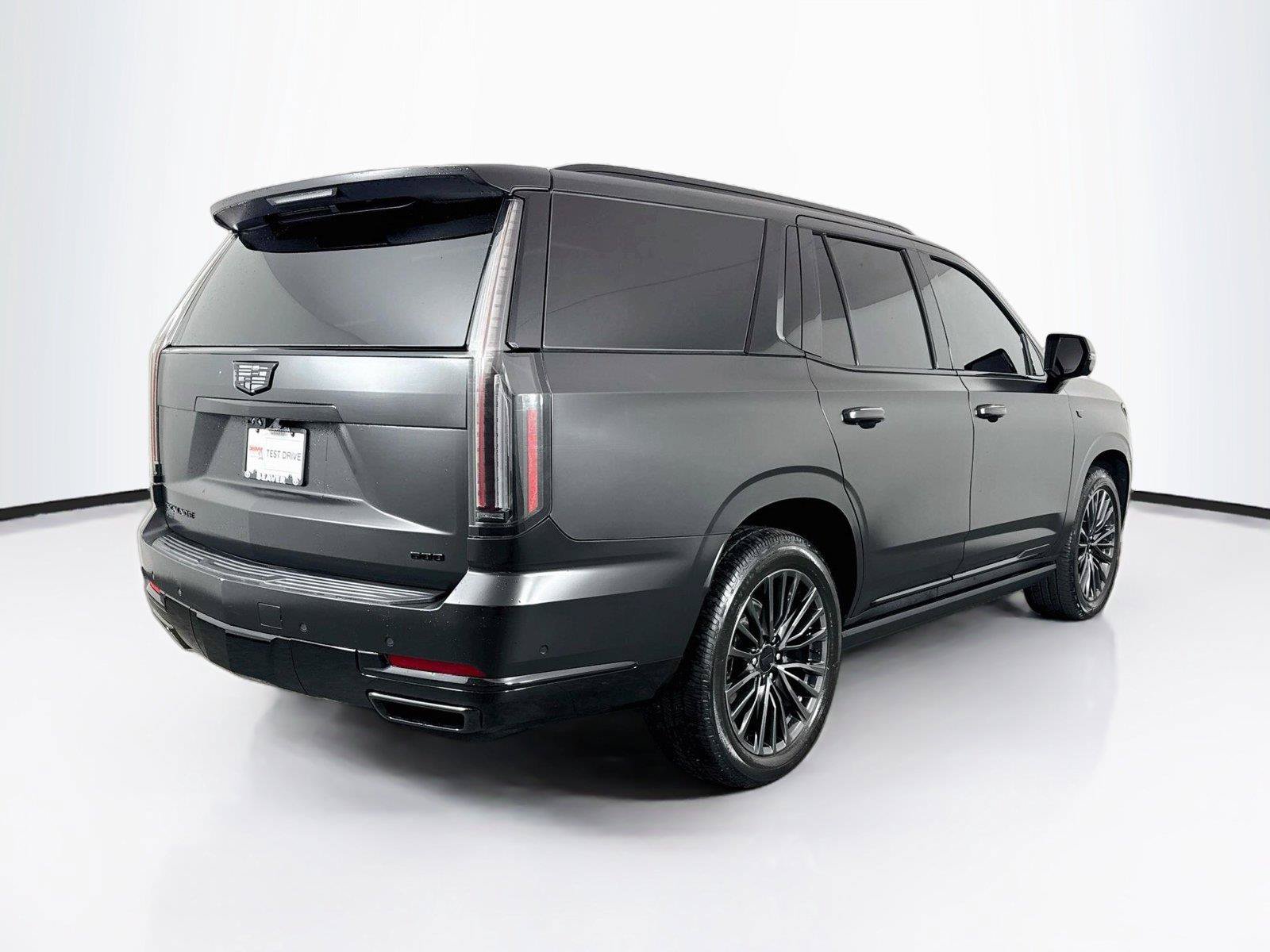 Used 2025 Cadillac Escalade Sport Platinum AWD/4WD image 4
