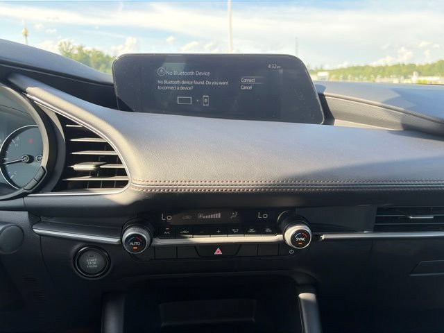 Used 2024 MAZDA MAZDA3 s FWD image 17