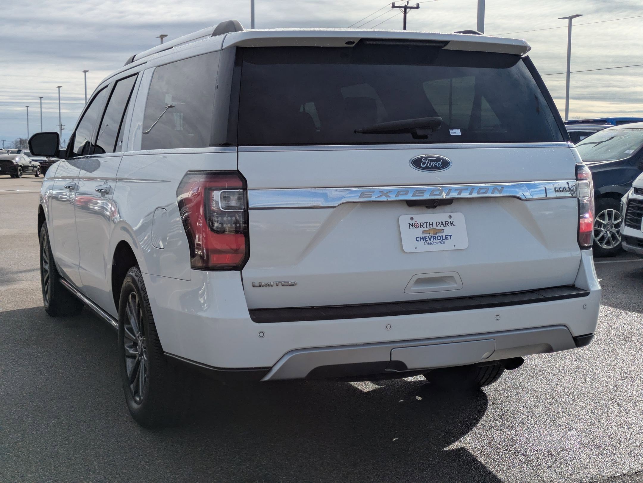 Used 2021 Ford Expedition Max Limited image 5