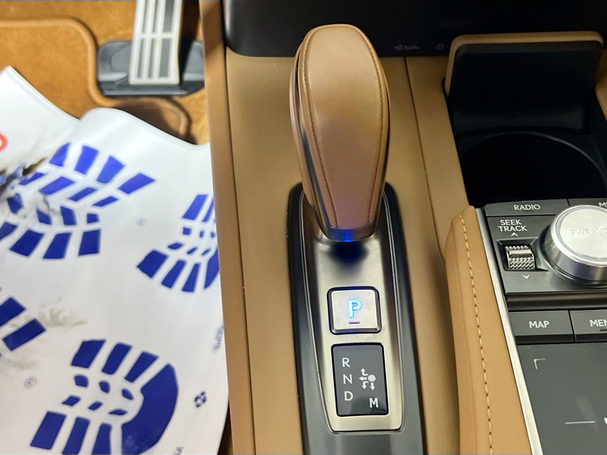 Used 2020 Lexus LC 500 Coupe w/ Performance Package image 25