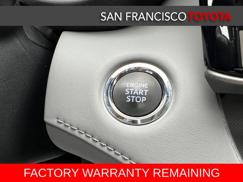 Used 2022 Toyota Highlander XLE AWD/4WD image 26