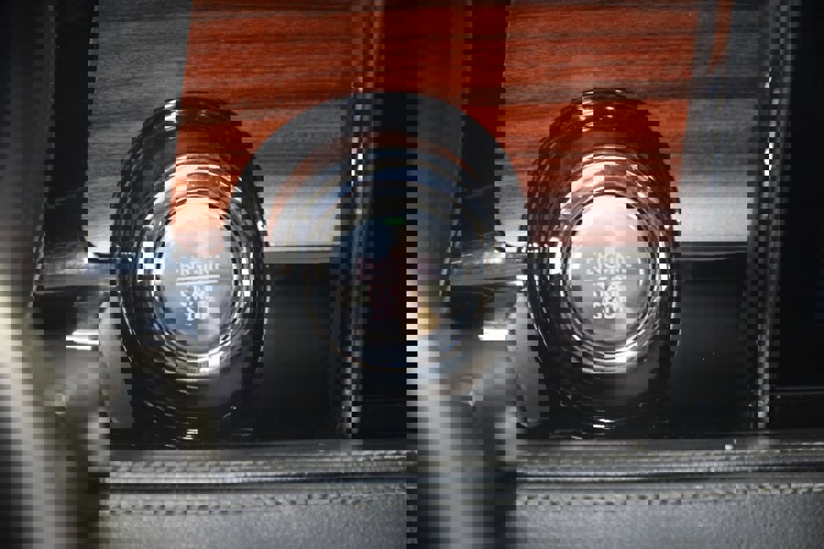 Used 2022 Lincoln Corsair Reserve w/ Elements Package image 29