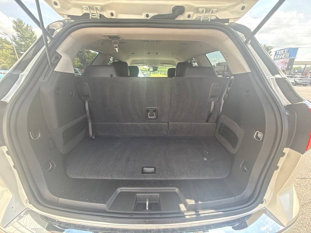 Used 2015 Buick Enclave Premium FWD image 9