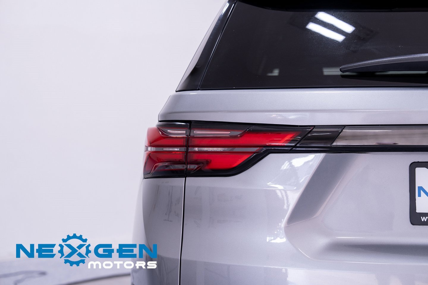 Used 2023 Chevrolet Traverse RS w/ LPO, Floor Liner Package image 60