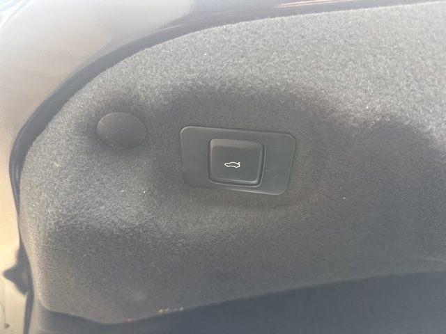 Used 2017 Lincoln MKZ Reserve w/ Climate Package image 34