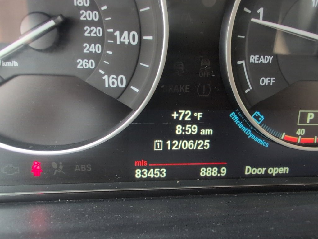 Used 2012 BMW 328i Sedan image 2