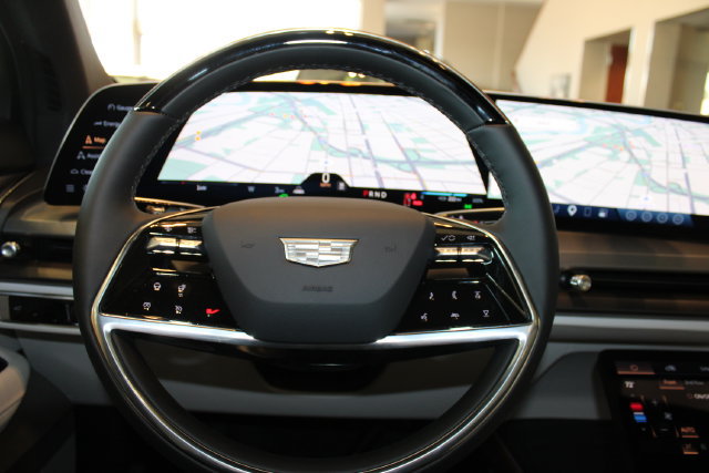 New 2027 Cadillac Vistiq Luxury AWD/4WD image 24