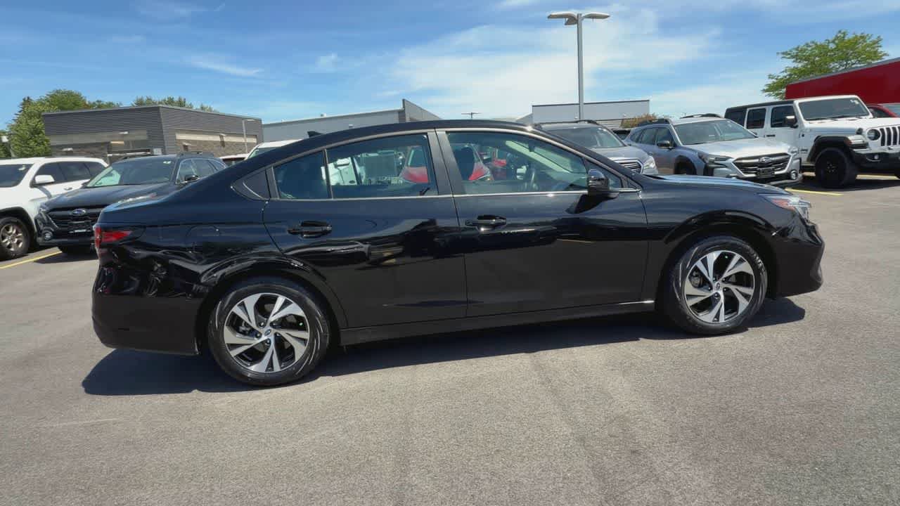 Certified 2025 Subaru Legacy Premium w/ Popular Package #1A AWD/4WD image 9