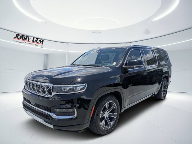Used 2023 Jeep Grand Wagoneer L 4WD w/ Flexible Seating Group image 7