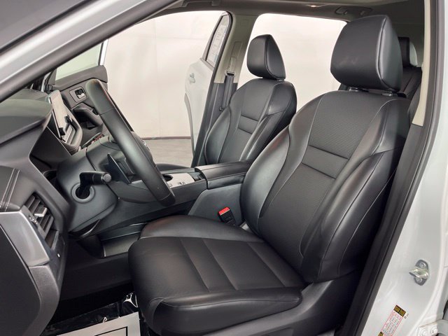 Used 2025 Nissan Rogue SV w/ SV Premium Package FWD image 20