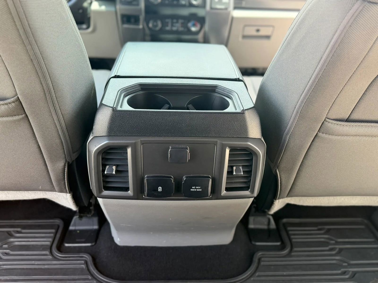 Used 2019 Ford F250 XLT w/ XLT Premium Package AWD/4WD image 33