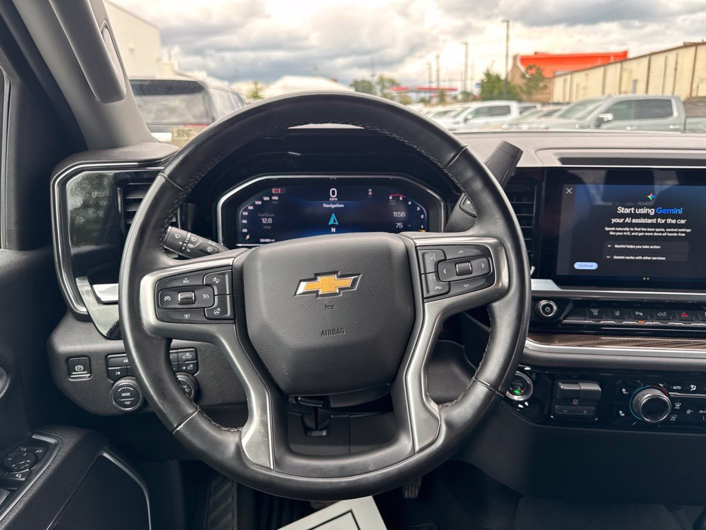Used 2025 Chevrolet Silverado 2500 LT w/ Safety Package AWD/4WD image 21