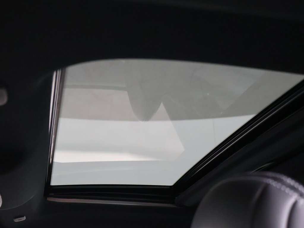 Used 2022 INFINITI Q60 3.0t Luxe w/ Essential Package image 18