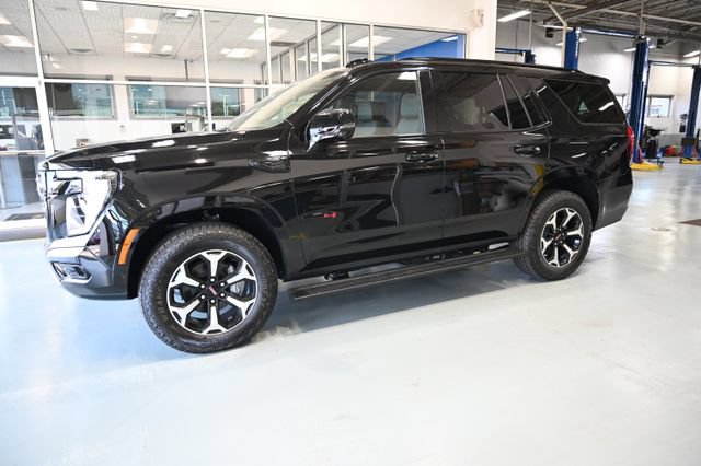 New 2026 GMC Yukon AT4 w/ AT4 Premium Plus Package AWD/4WD image 8