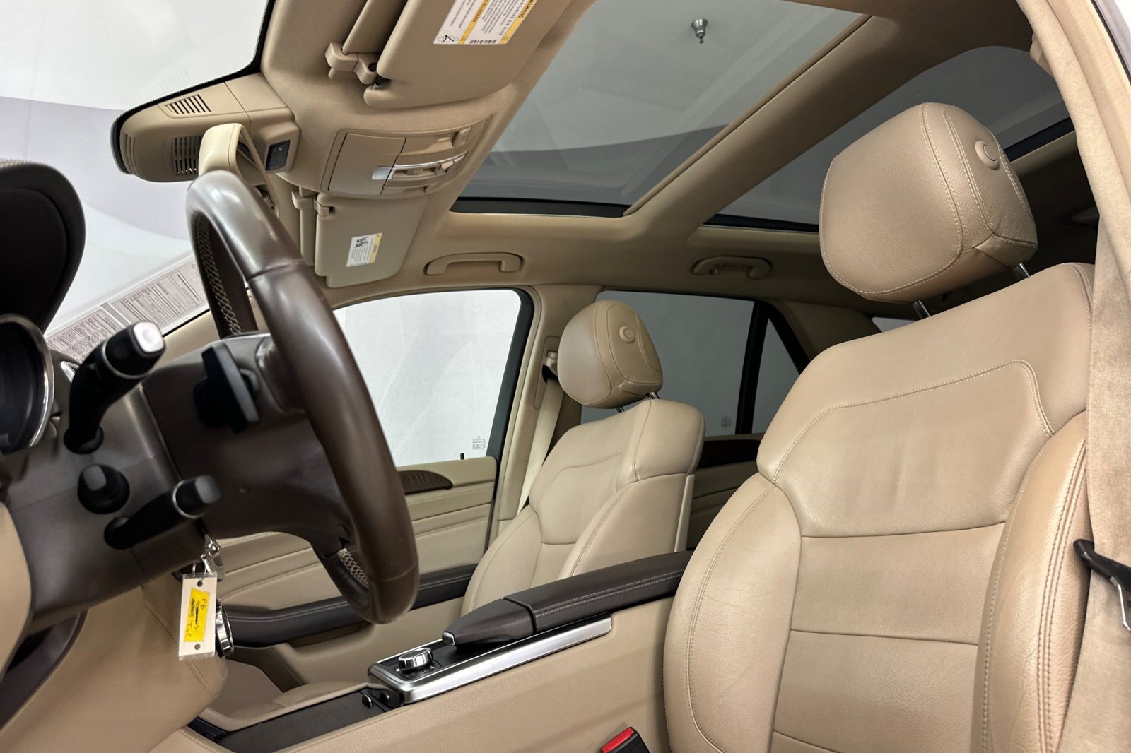 Used 2015 Mercedes-Benz ML 400 4MATIC image 23