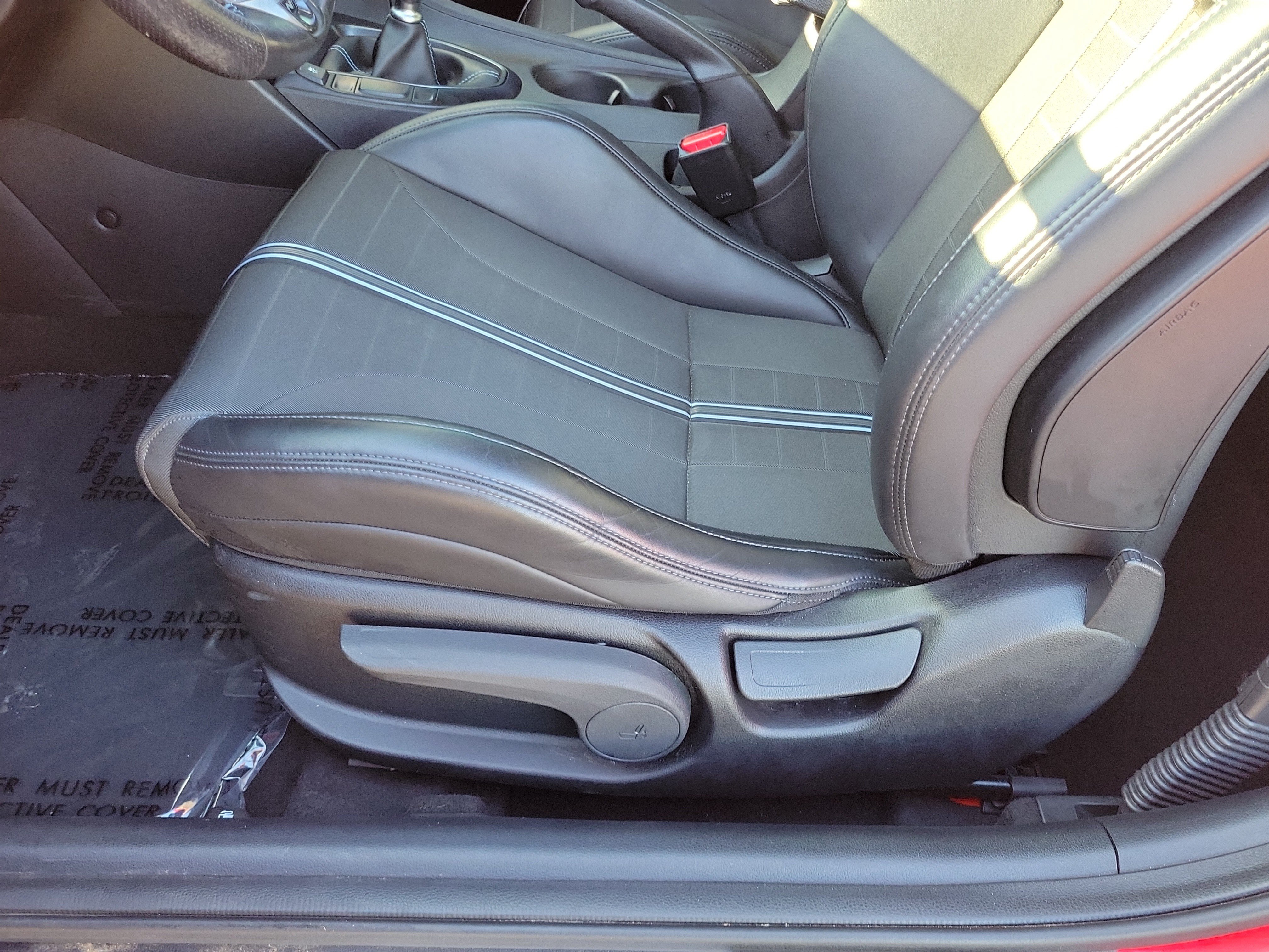 Used 2022 Hyundai Veloster N FWD image 16