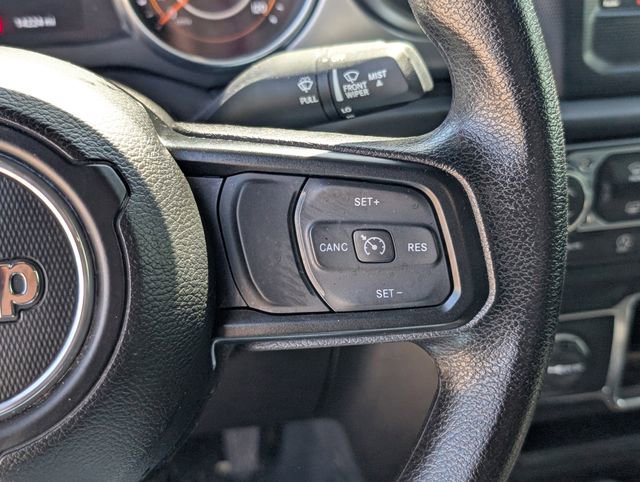 Used 2023 Jeep Gladiator Sport image 15