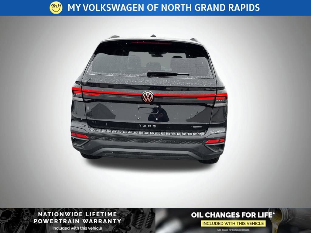 New 2026 Volkswagen Taos SE image 4