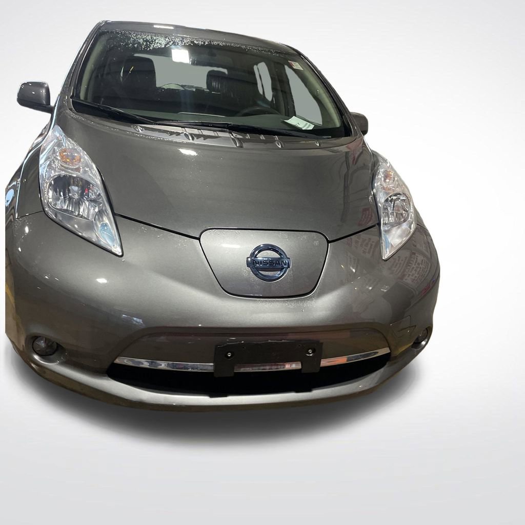 Used 2017 Nissan Leaf S w/ Charge Package image 2