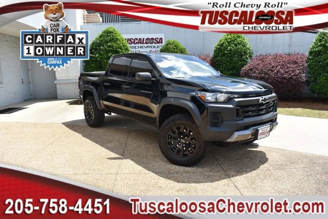 Used 2024 Chevrolet Colorado Trail Boss w/ Advanced Trailering Package AWD/4WD image 1