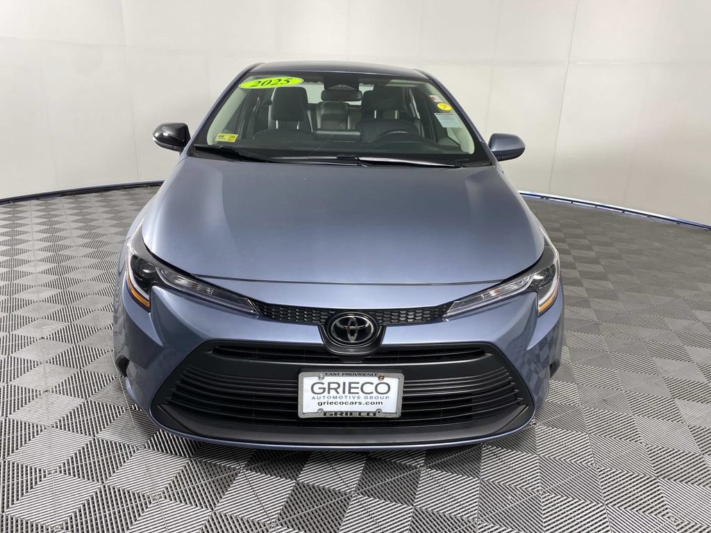 Used 2025 Toyota Corolla LE FWD image 3