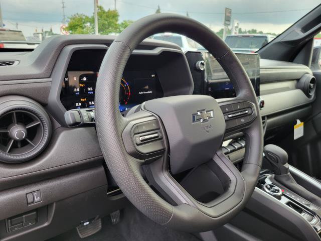 New 2026 Chevrolet Colorado Trail Boss AWD/4WD image 10