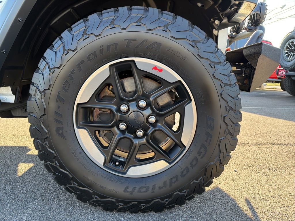 Used 2018 Jeep Wrangler Unlimited Rubicon AWD/4WD image 12