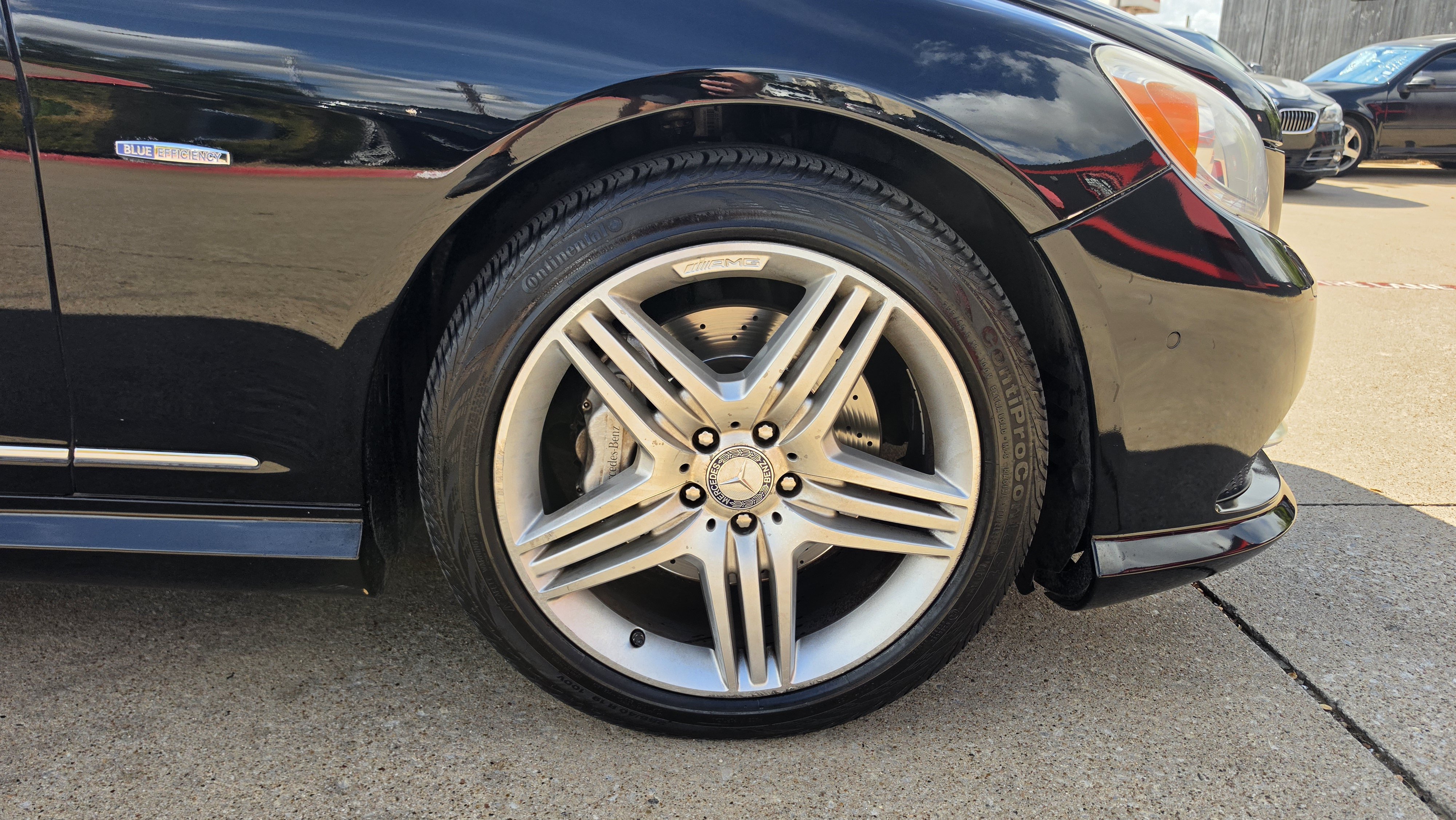 Used 2012 Mercedes-Benz CL 550 4MATIC w/ Sport Pkg image 18