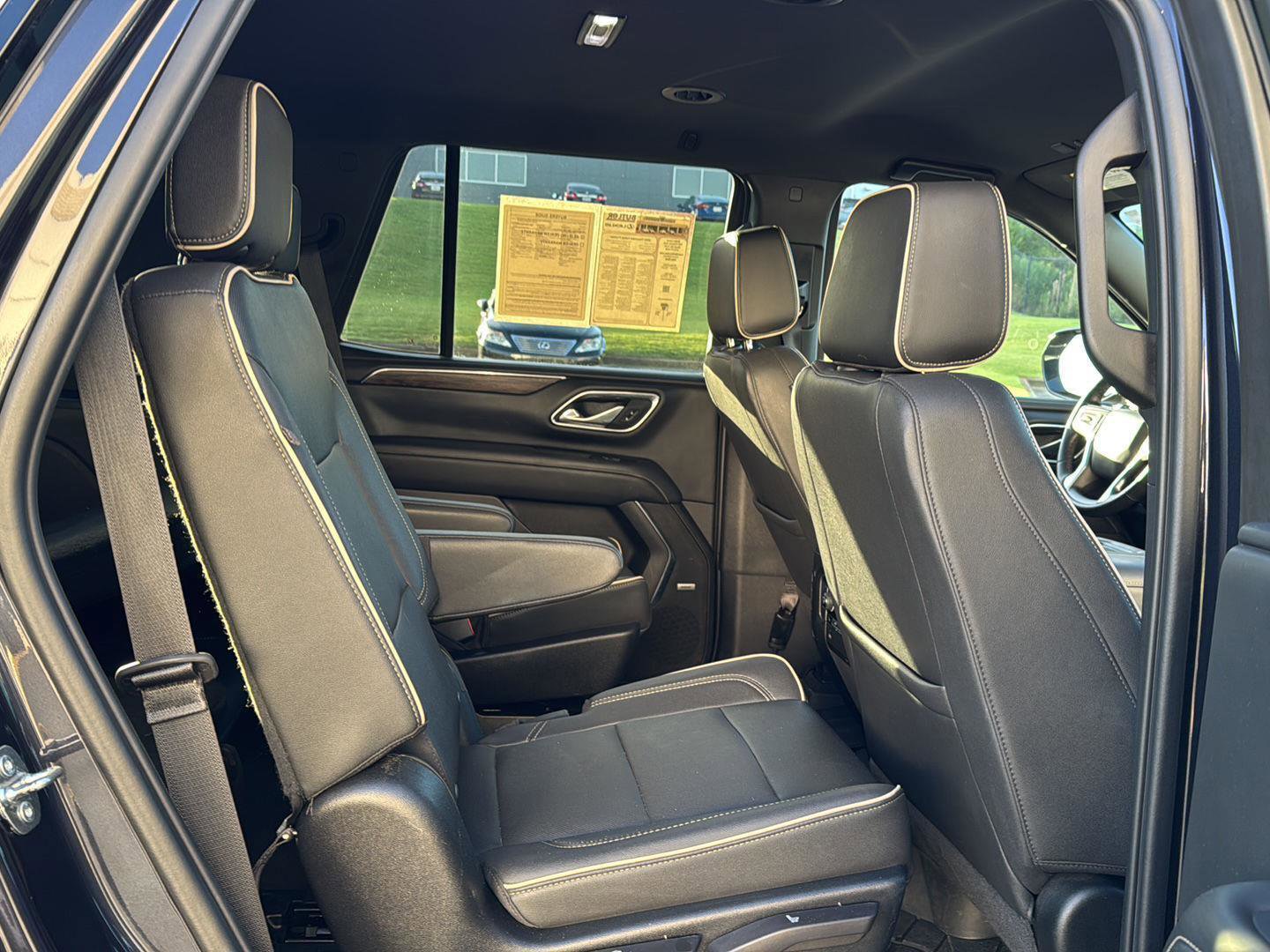 Used 2023 Chevrolet Tahoe Premier image 11