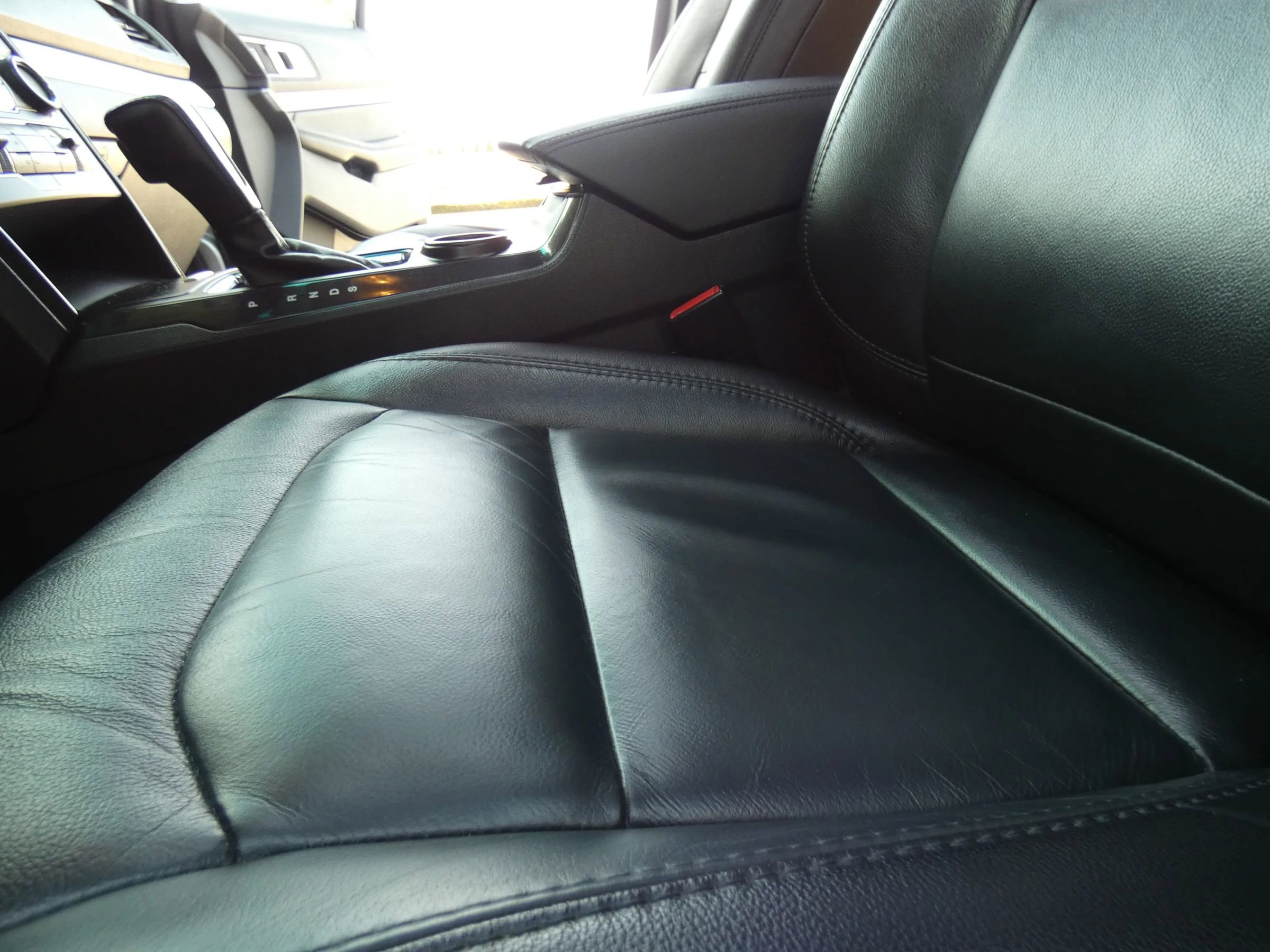 Used 2017 Ford Explorer XLT w/ Equipment Group 202A image 46