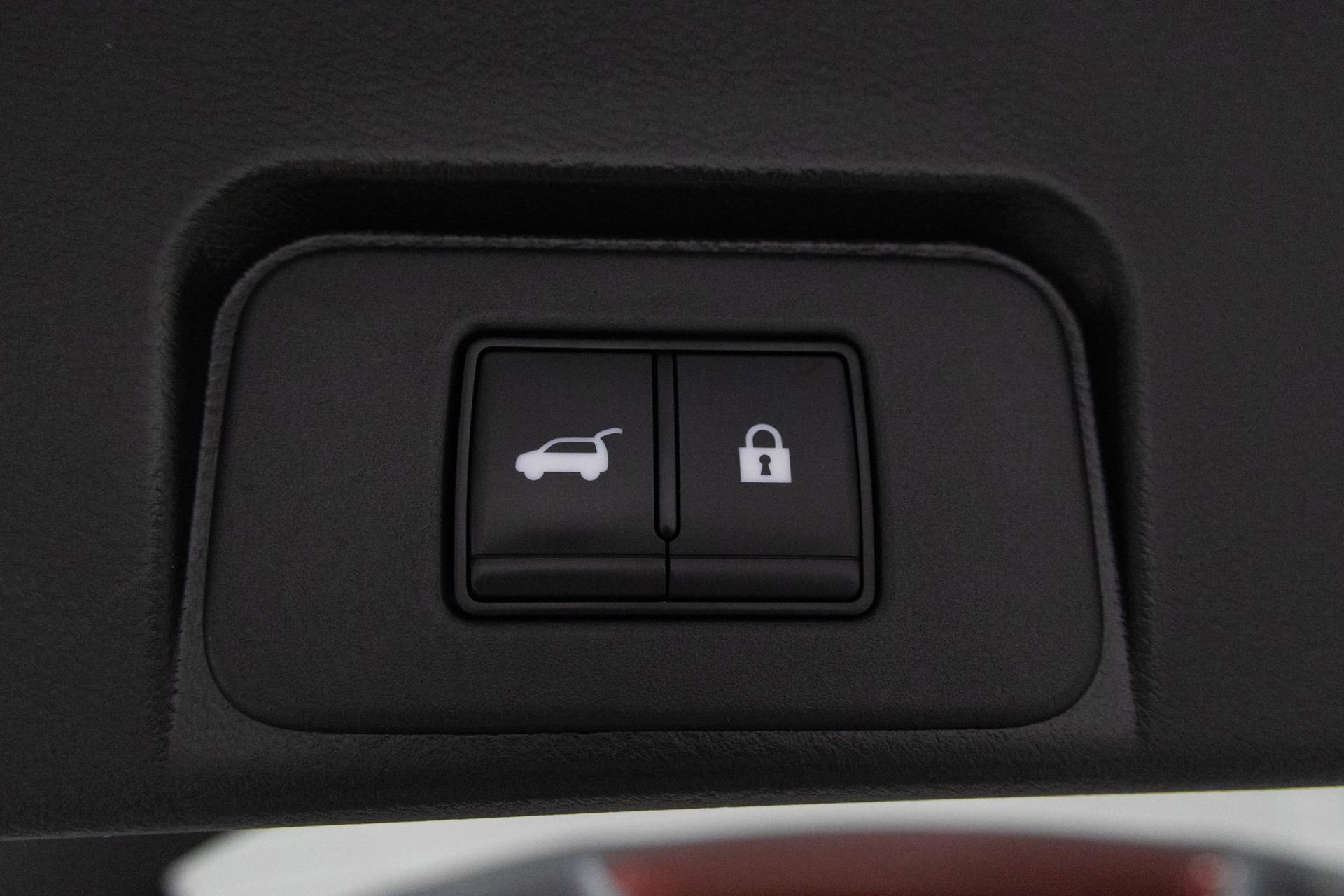 Used 2023 Nissan Rogue SL w/ SL Premium Package image 39