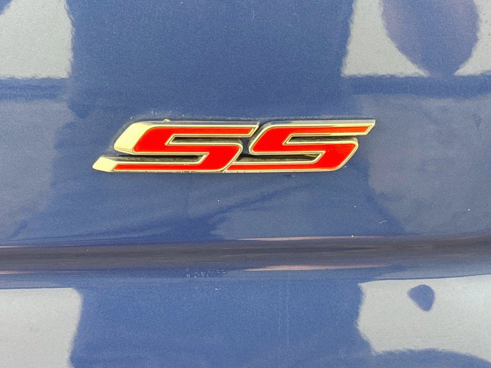 Used 2023 Chevrolet Camaro SS RWD image 37