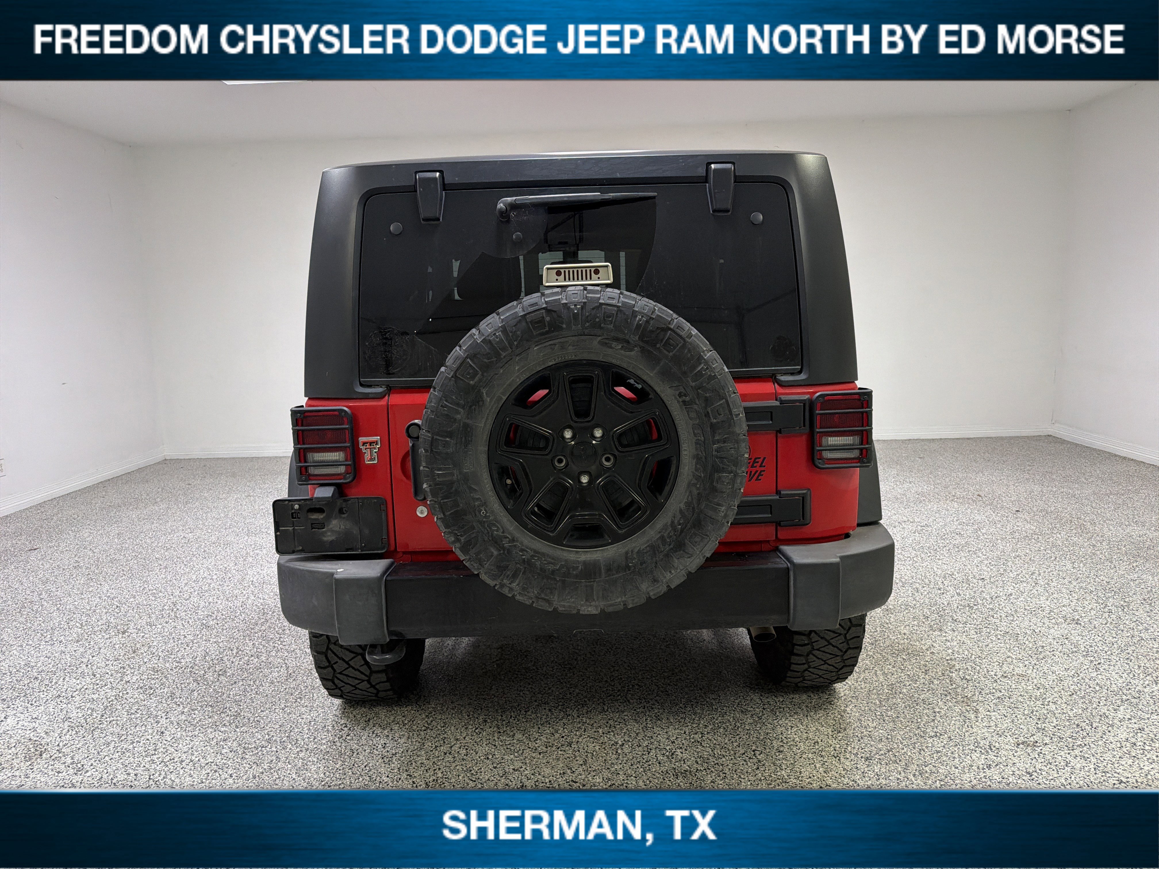 Used 2018 Jeep Wrangler Sport AWD/4WD image 5