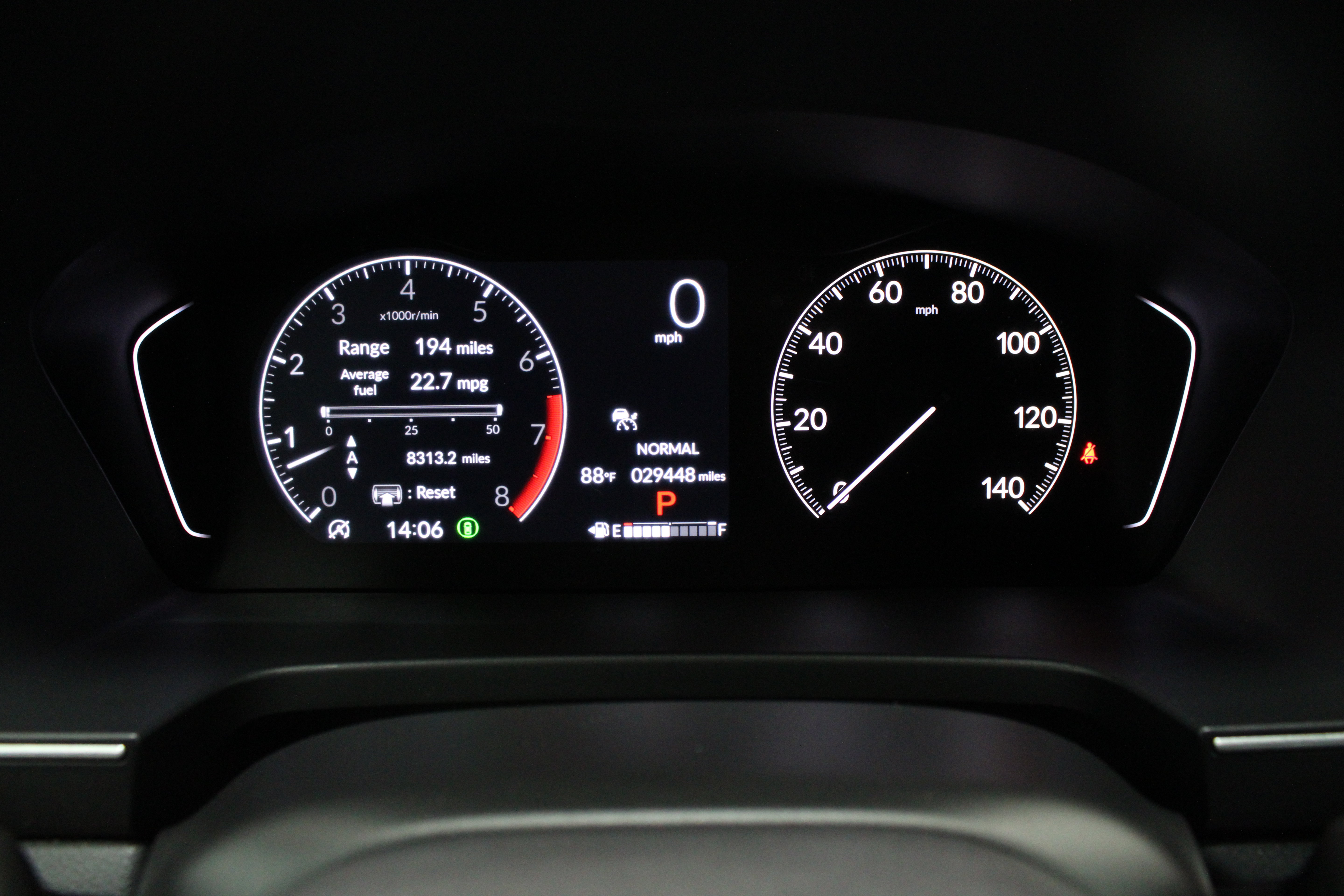 Used 2025 Honda Pilot Sport image 40