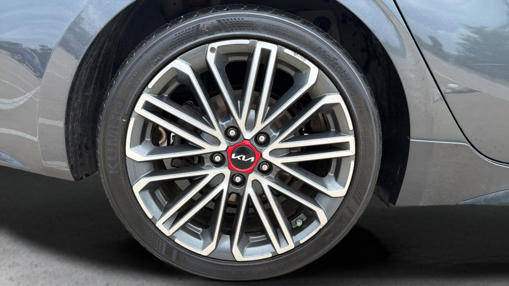 Used 2023 Kia Forte GT FWD image 23
