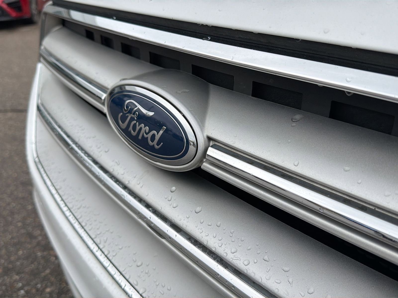 Used 2019 Ford Escape SEL AWD/4WD image 16