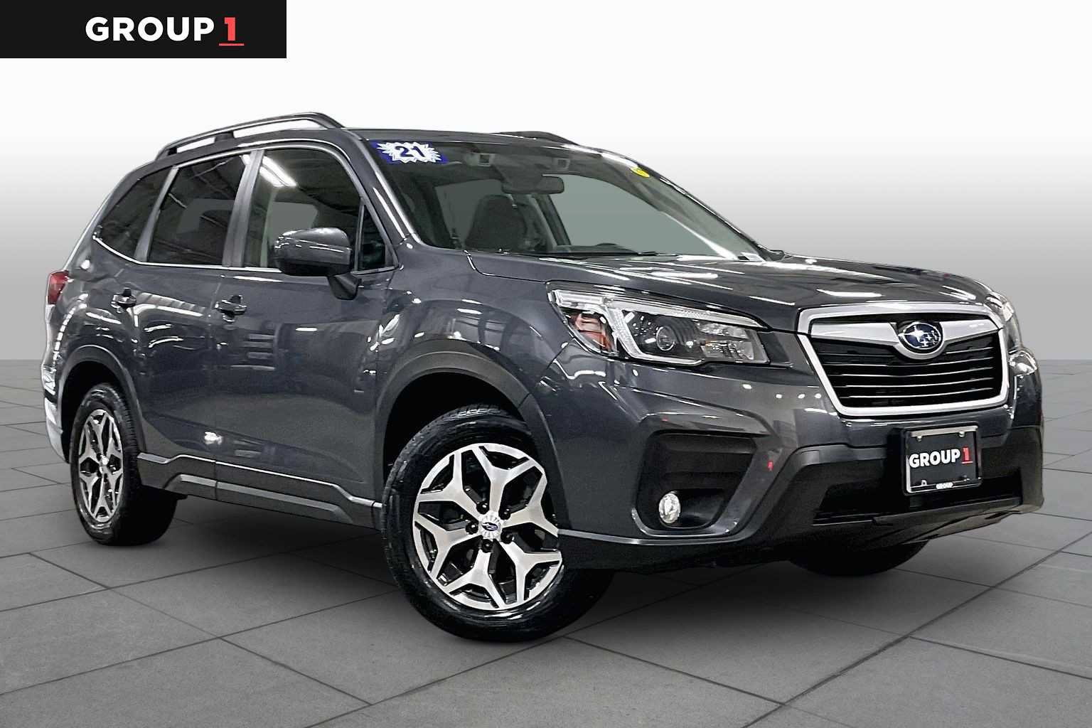 Used 2021 Subaru Forester Premium AWD/4WD image 3