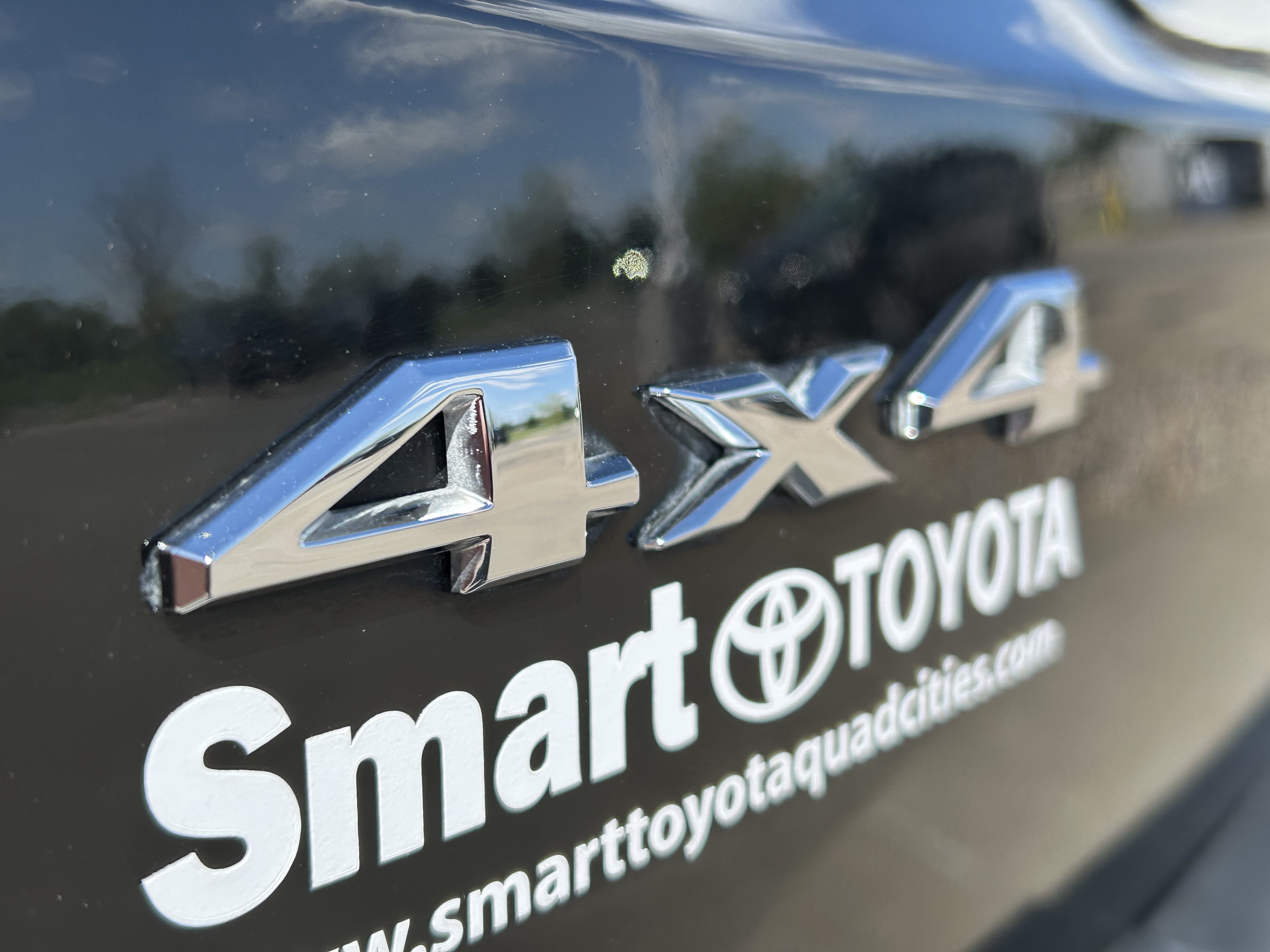 Used 2022 Jeep Renegade Latitude w/ Convenience Group AWD/4WD image 9