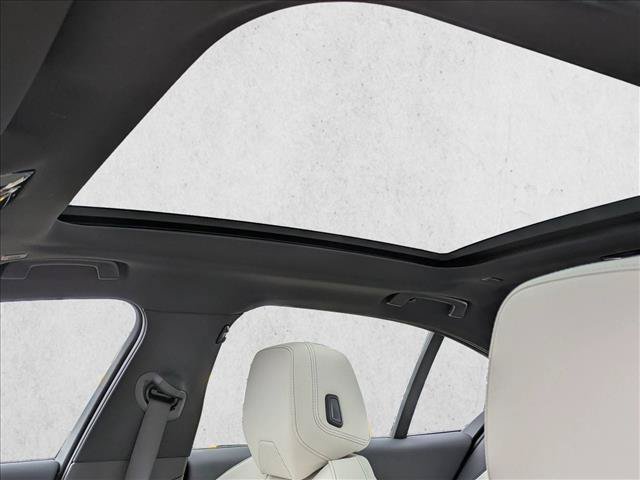 New 2027 BMW 550e xDrive AWD/4WD image 15