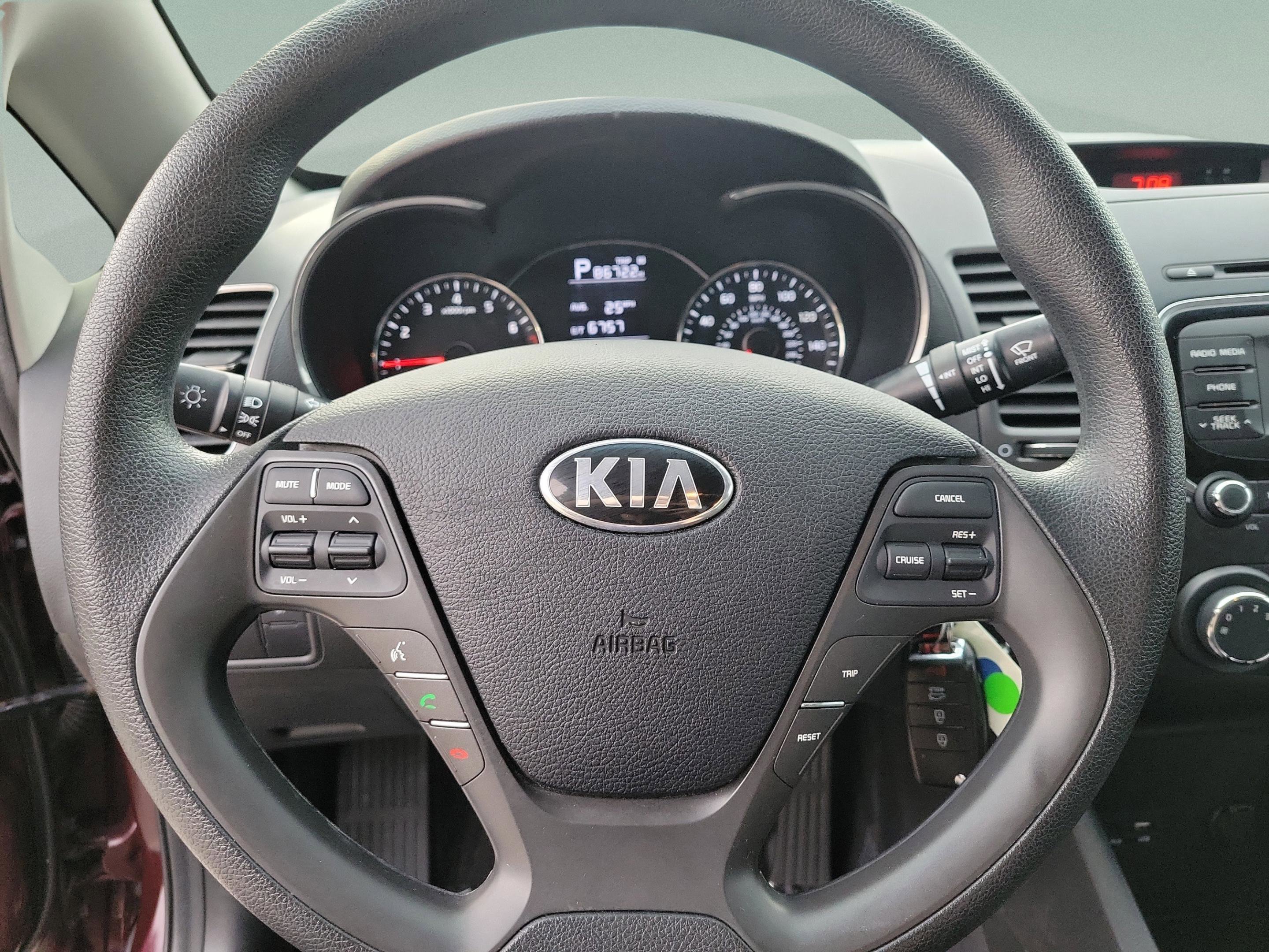Used 2018 Kia Forte LX FWD image 16