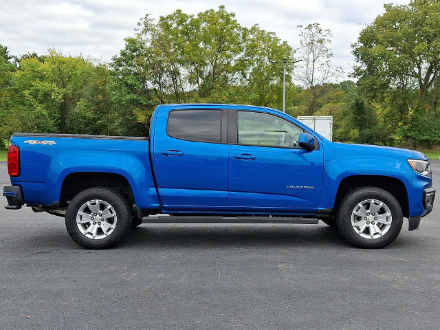 Used 2022 Chevrolet Colorado LT w/ LT Convenience Package AWD/4WD image 10