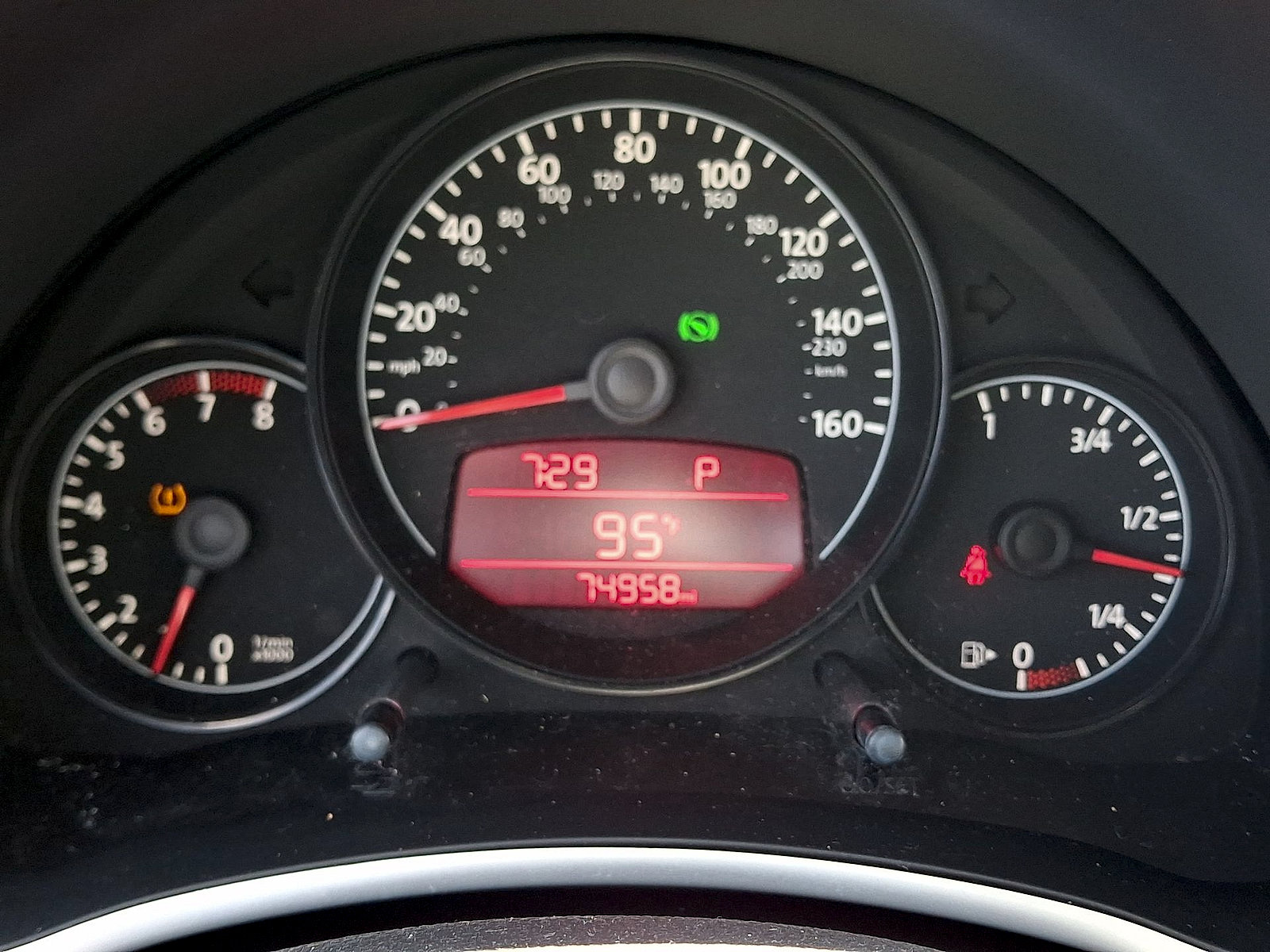 Used 2012 Volkswagen Beetle Turbo FWD image 13