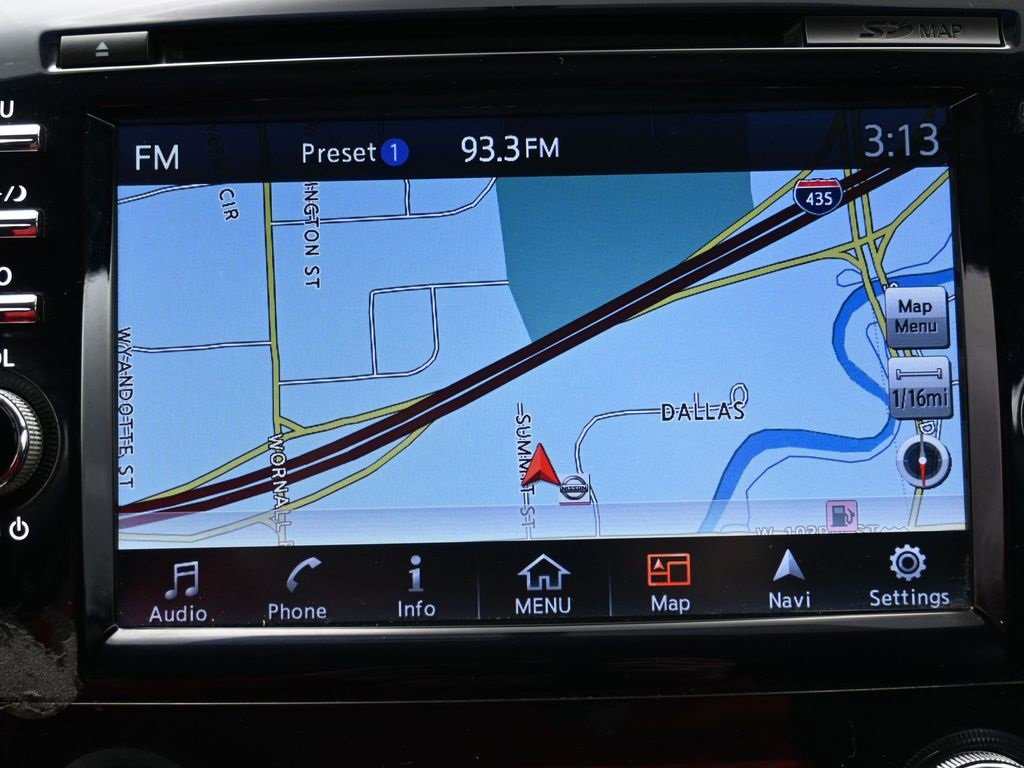 Used 2016 Nissan Murano SV image 23