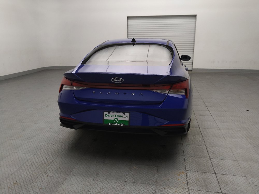 Used 2023 Hyundai Elantra SEL FWD image 7